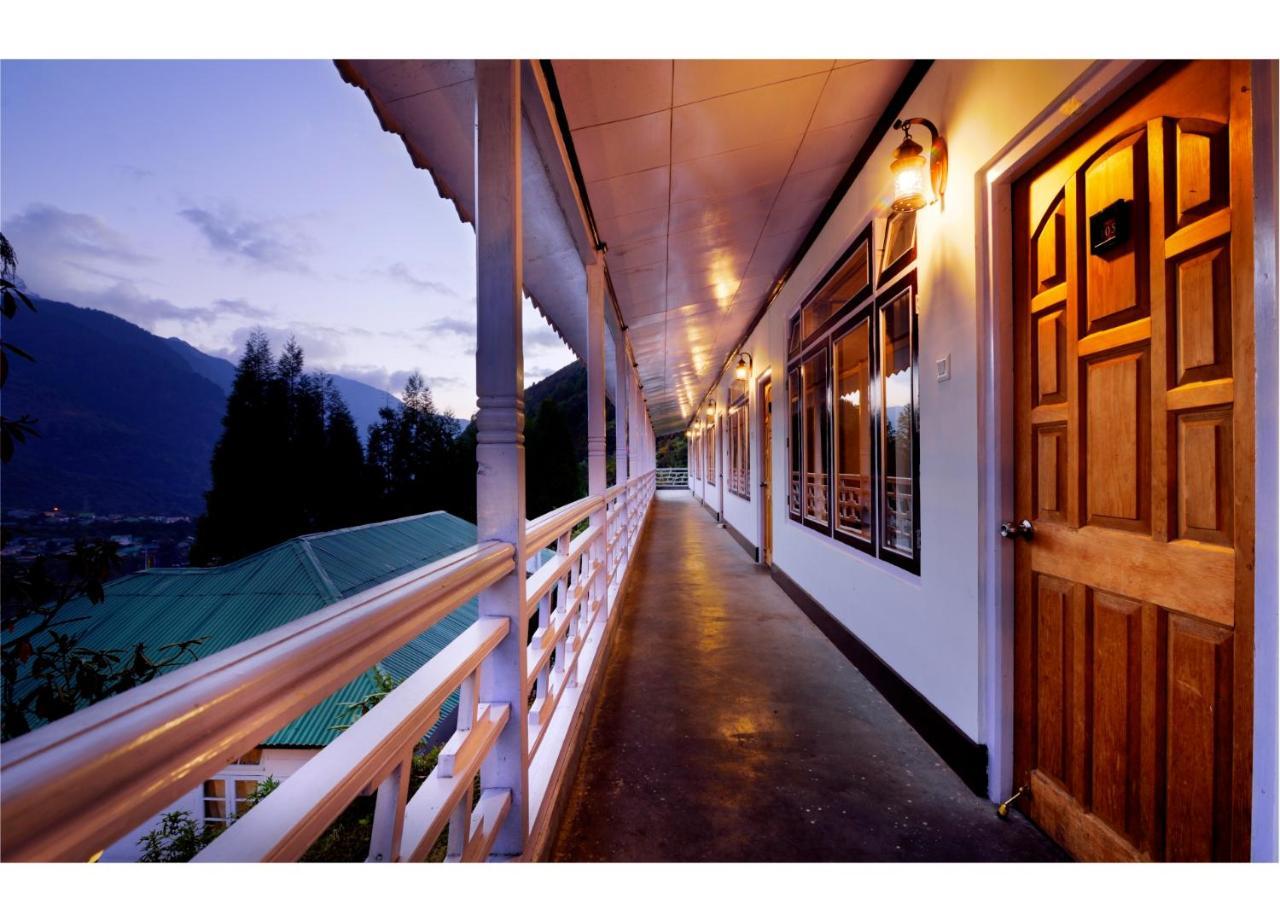 Summit Alpine Resort Lachung Zewnętrze zdjęcie